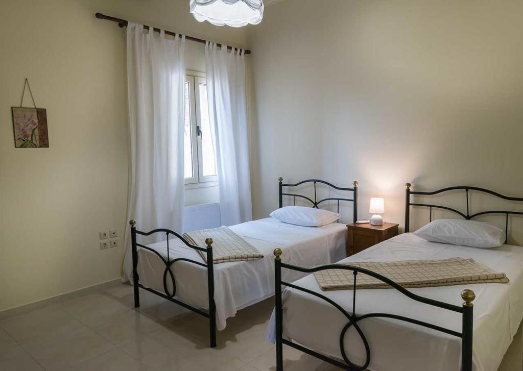 Villa Monambeles *